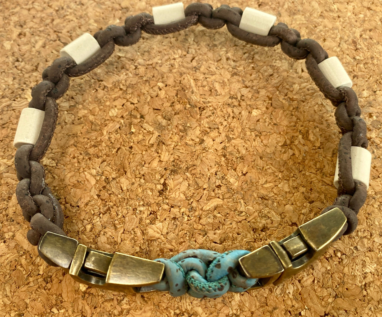Thin buckle collar extension