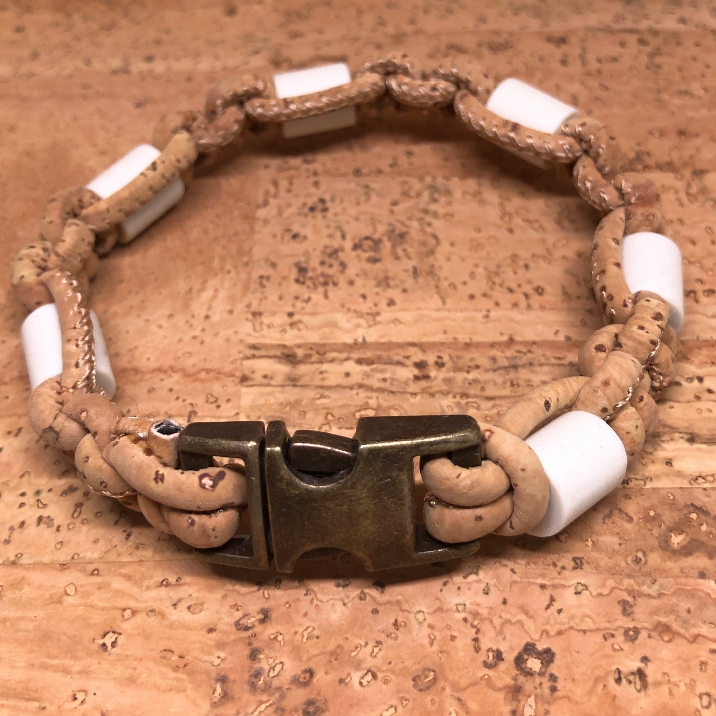Thin Buckle EM Collar