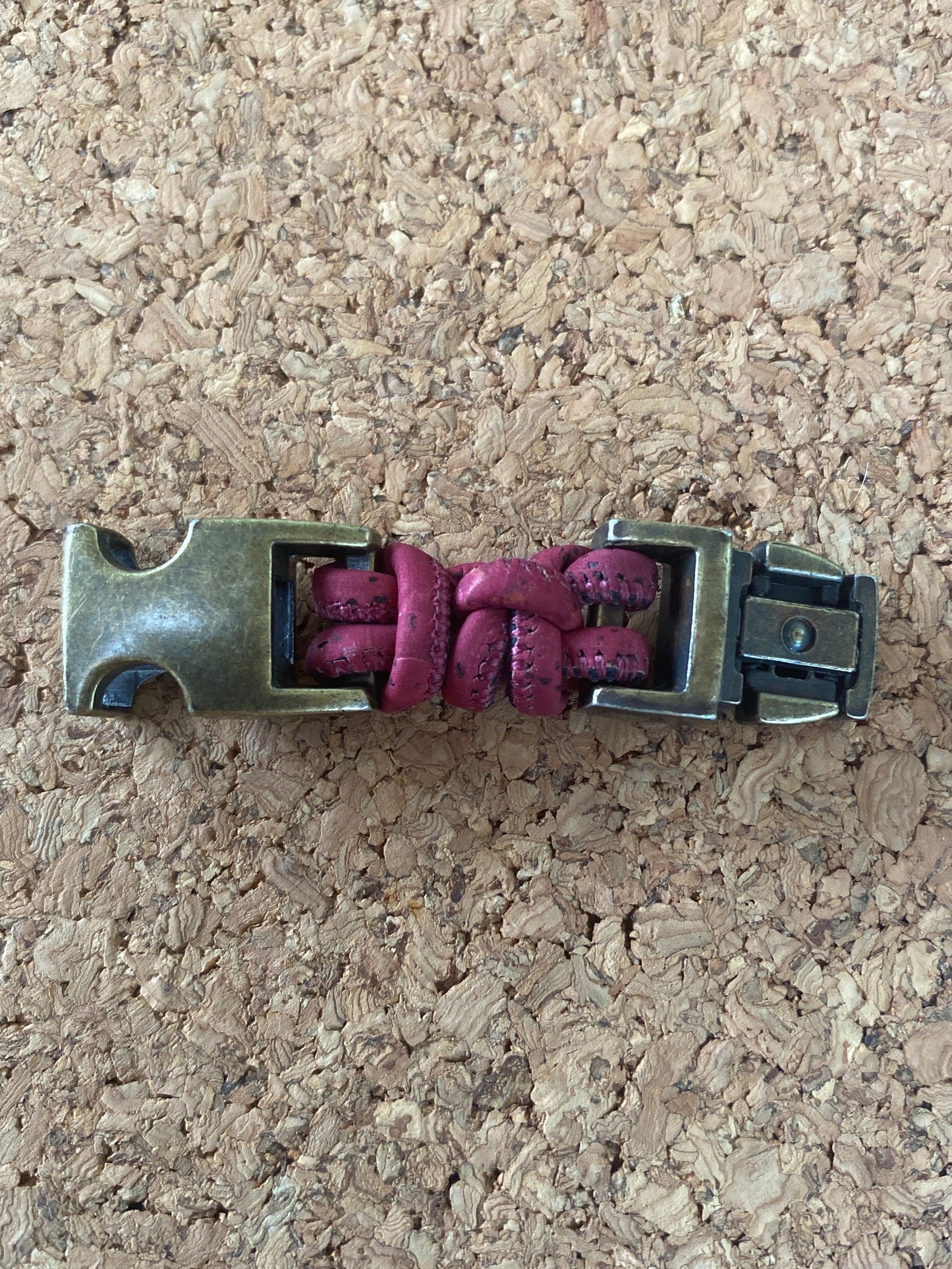 Thin buckle collar extension